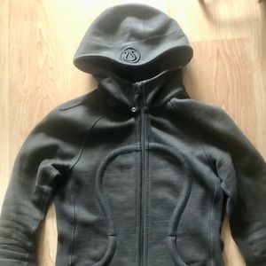 Lululemon Scuba Hoodie Dark Green Size 6